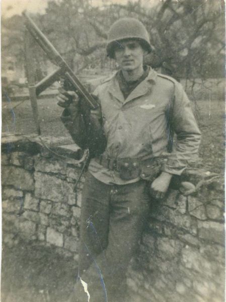 CIB worn during the war. cpt warner, 22 Infantry, 4 ID in December 44.jpg